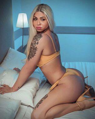 transsexual isa mor recoleta versatil 
